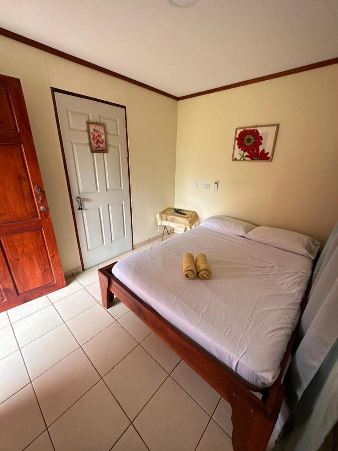 River Side Lodge Horquetas Exterior foto